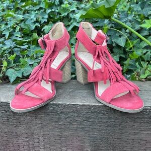 Sole Society "Delilah Fringe" heeled suede sandals - size 7